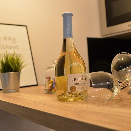 Apartment Pleasure Újvidék Kültér fotó