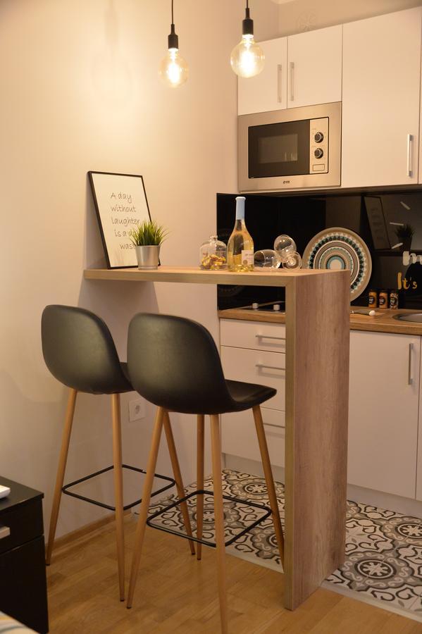 Apartment Pleasure Újvidék Kültér fotó