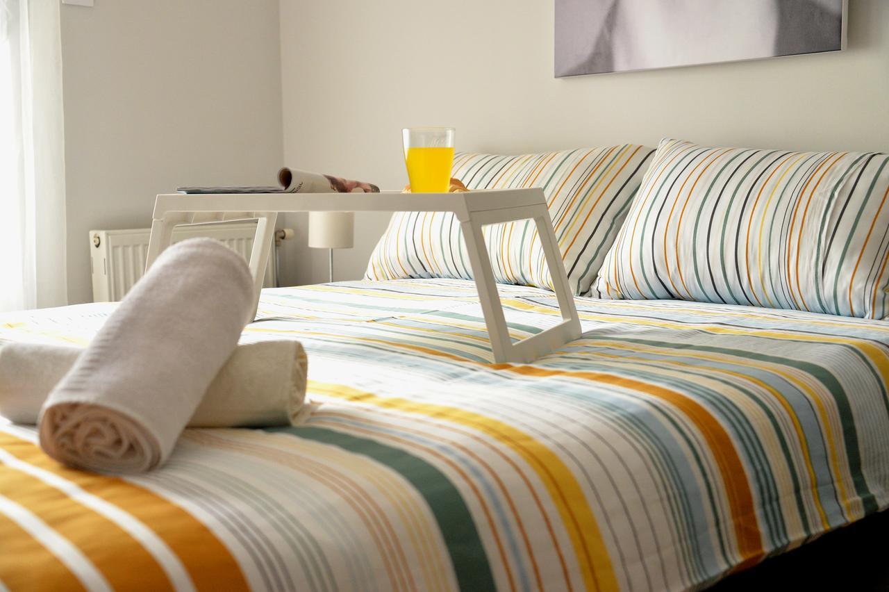 Apartment Pleasure Újvidék Kültér fotó
